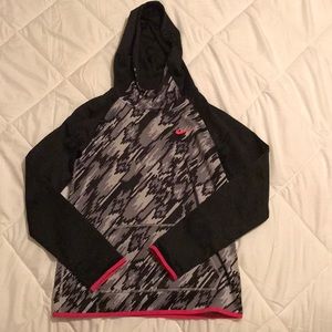 Nike kids camo hoodie